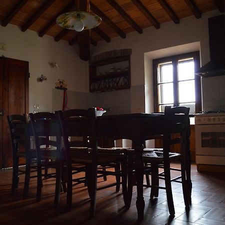 Agriturismo La Disperata Willa San Quirico dʼOrcia Zewnętrze zdjęcie