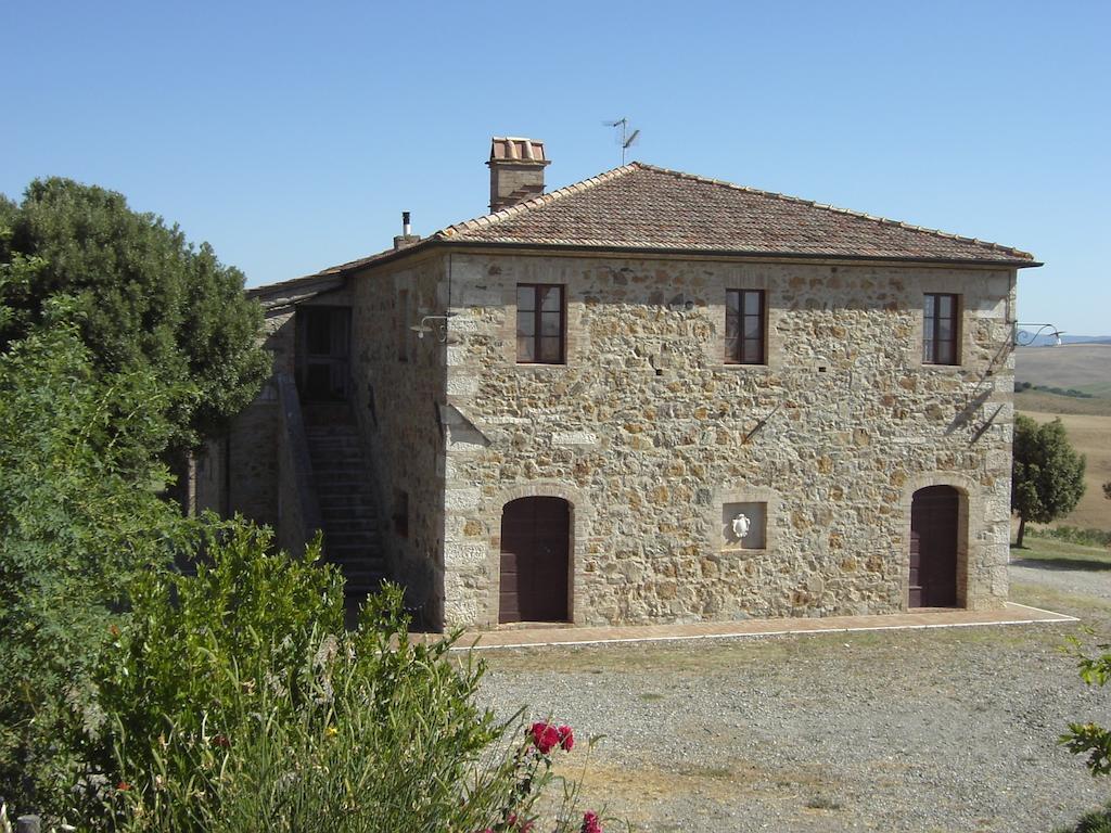 Agriturismo La Disperata Willa San Quirico dʼOrcia Zewnętrze zdjęcie